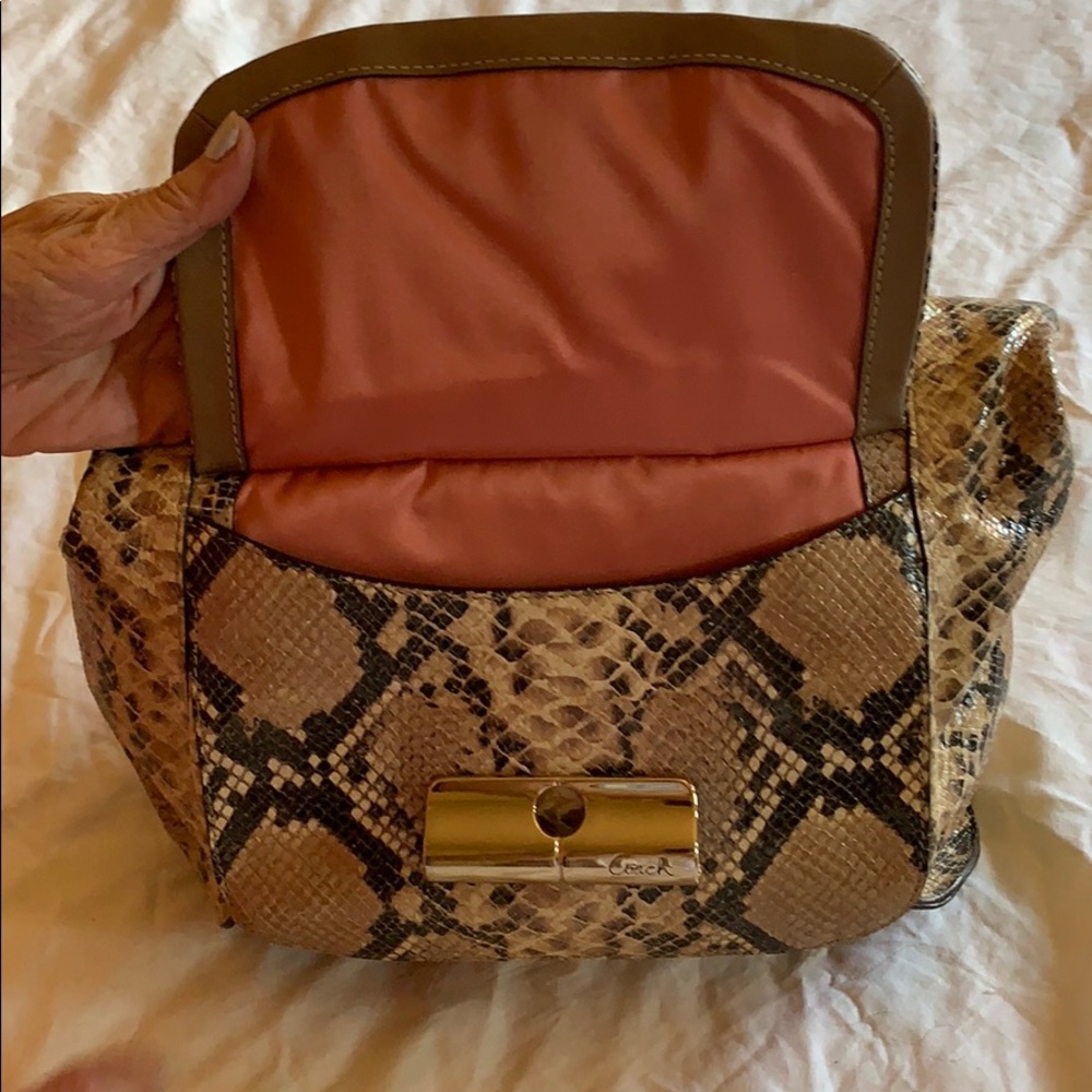 Purse - Picture 2 of 4